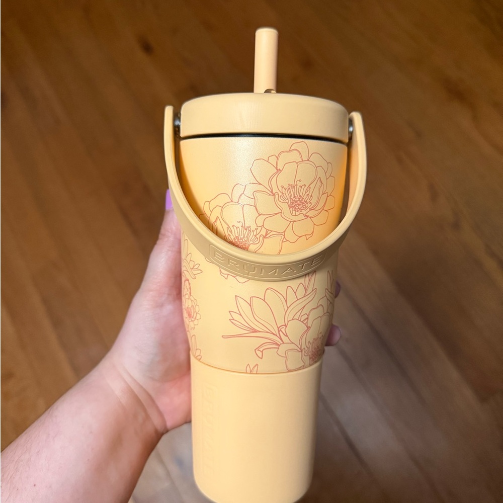 Brumate Resa 25oz in Cactus Flower